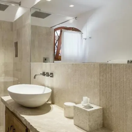 Holiday home Luxury For 6 Bedrooms *