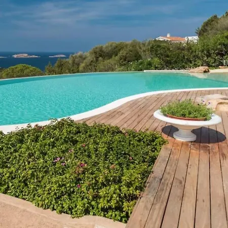 Luxury For 6 Bedrooms *